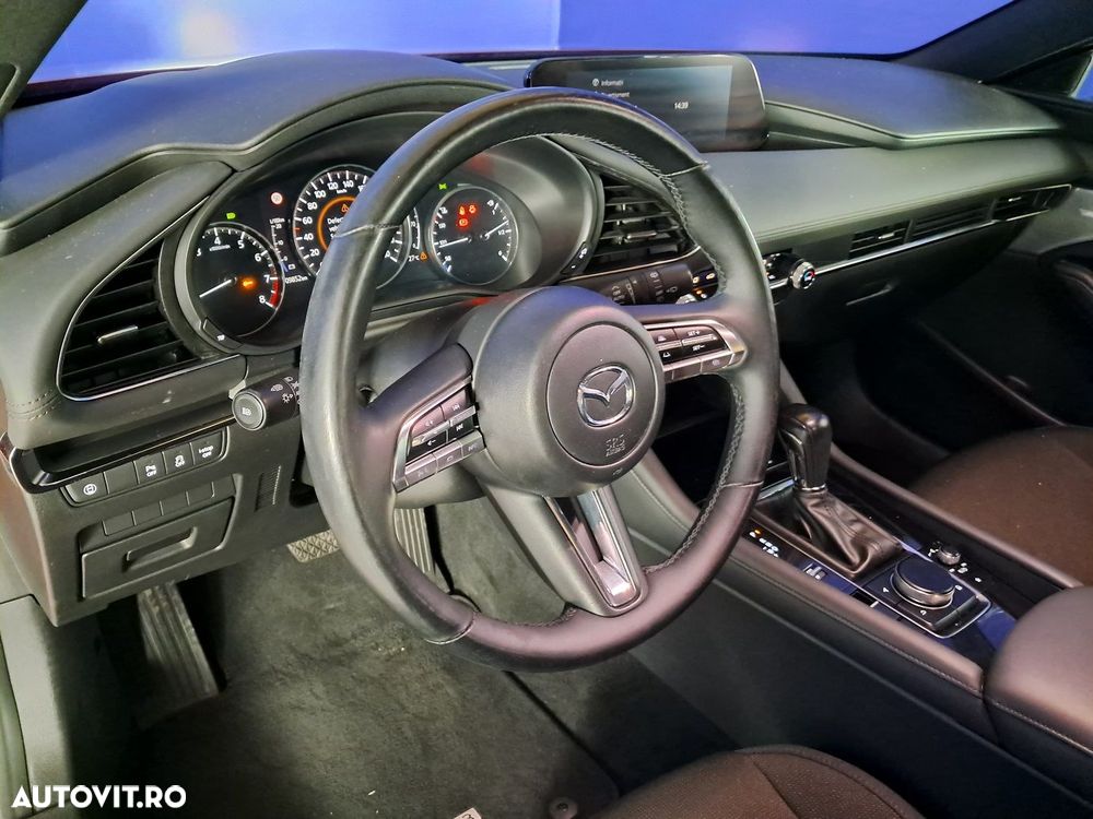 Mazda 3 - 11
