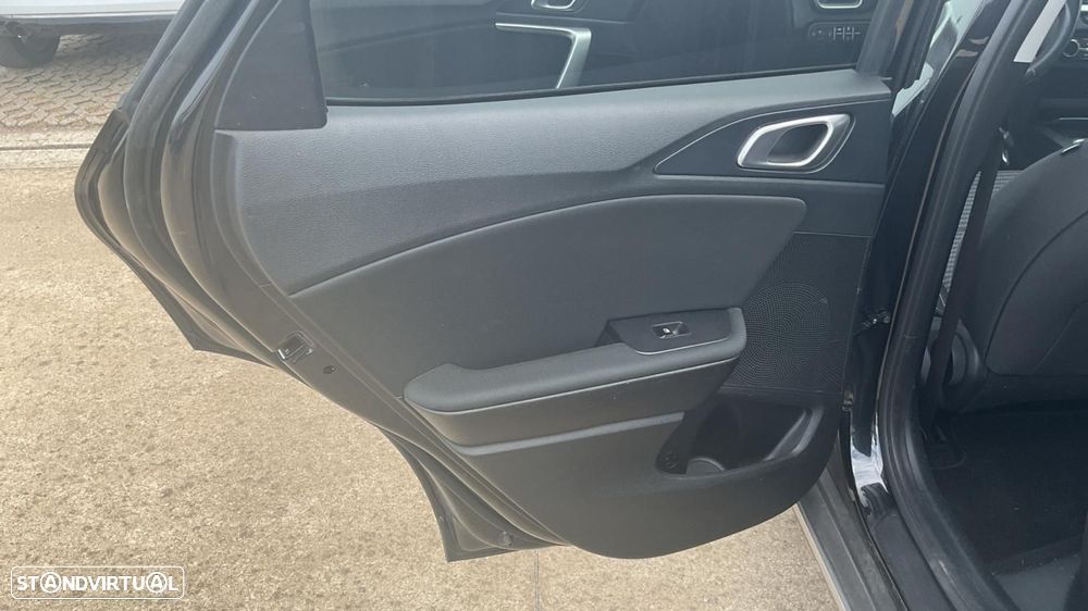 Kia XCeed 1.0 T-GDI Dynamic - 16