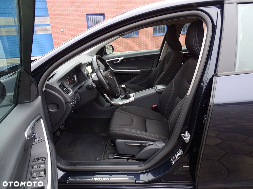 Volvo V60 D3 Drive-E Summum - 8