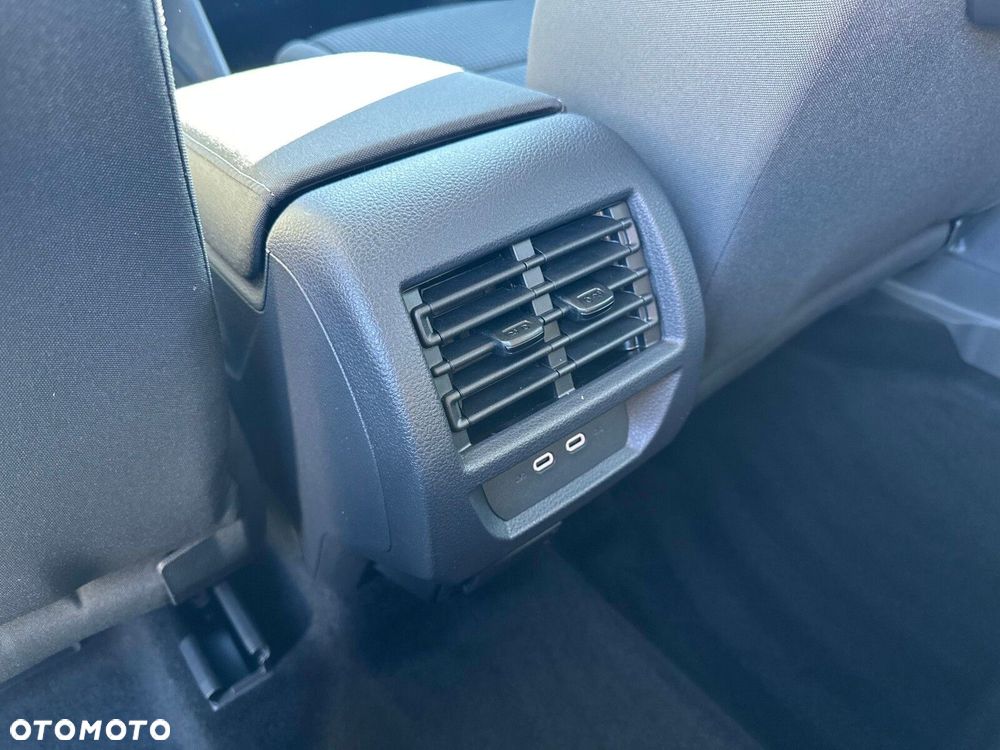 Volkswagen Caddy Trend Maxi - 27