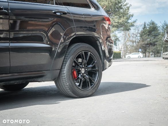 Jeep Grand Cherokee Gr 6.4 V8 SRT8 - 21
