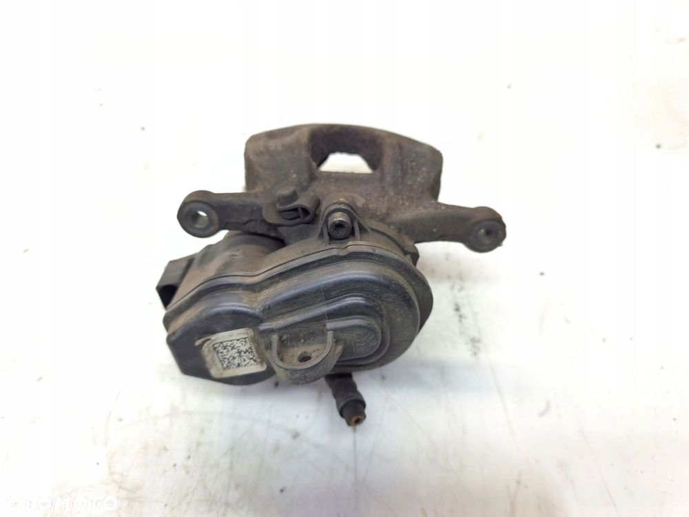 ZACISK HAMULCOWY ELEKTRYCZNY LEWY TYŁ AUDI A4 B9 A5 8W 8W0405AT - 3