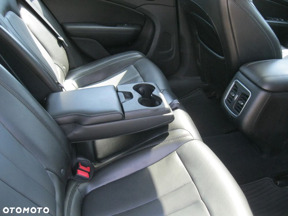 Chrysler 200 - 20