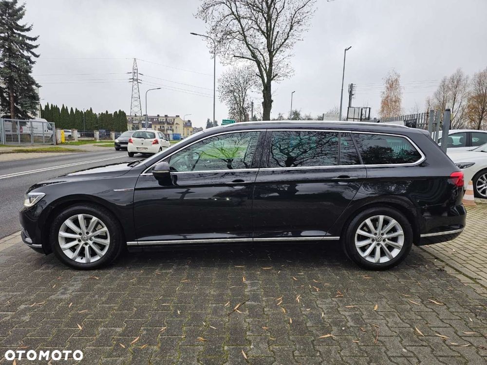Volkswagen Passat - 17
