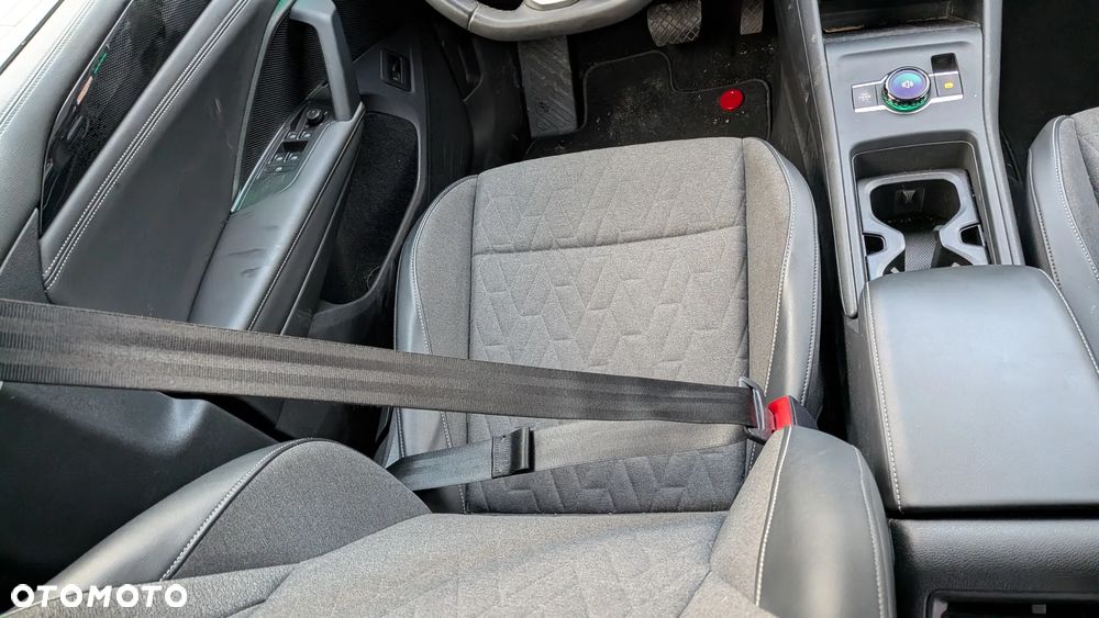 Volkswagen Tiguan - 14