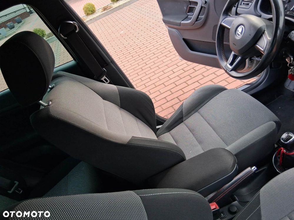 Skoda Fabia 1.6 TDI DPF MONTE CARLO - 21