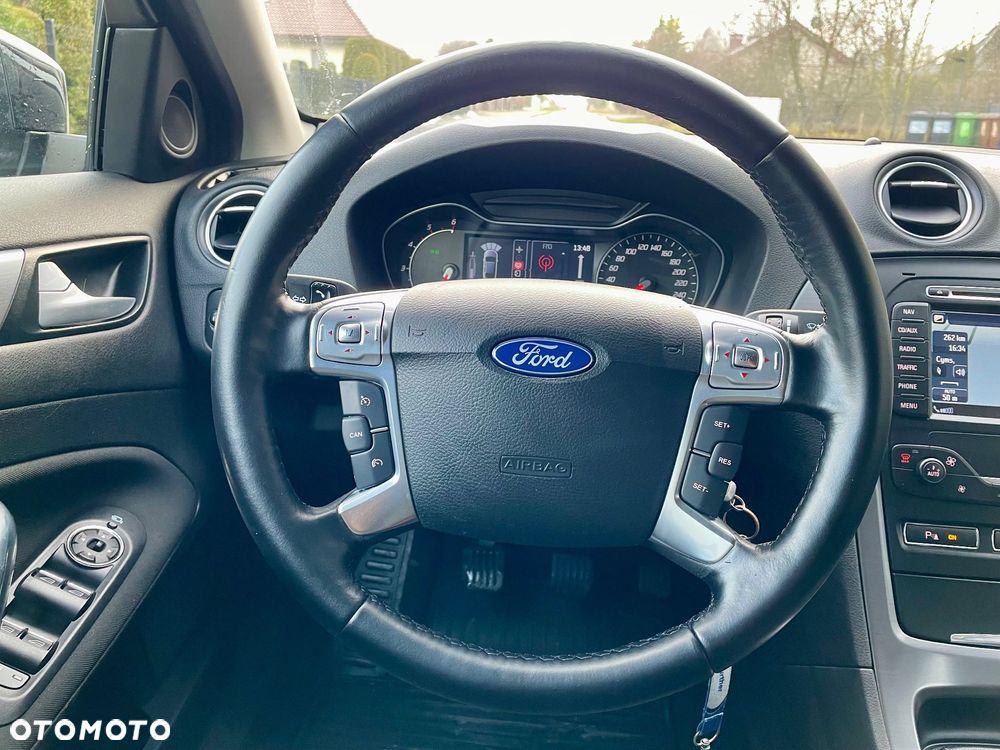 Ford Mondeo 2.0 TDCi Platinium X Plus (Titanium) - 33