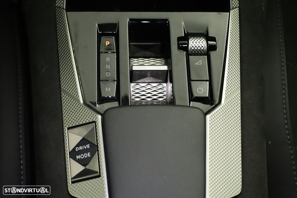 DS DS4 1.2 PureTech Performance Line EAT8 - 14