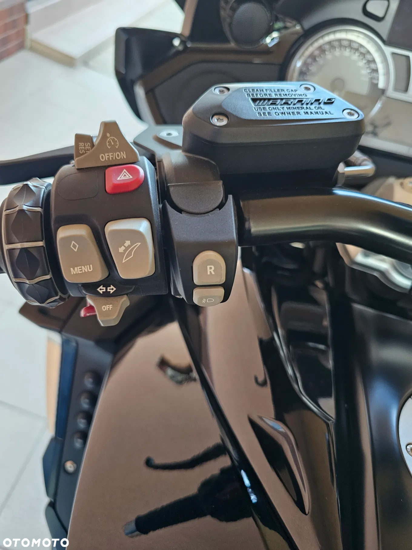 BMW K - 8