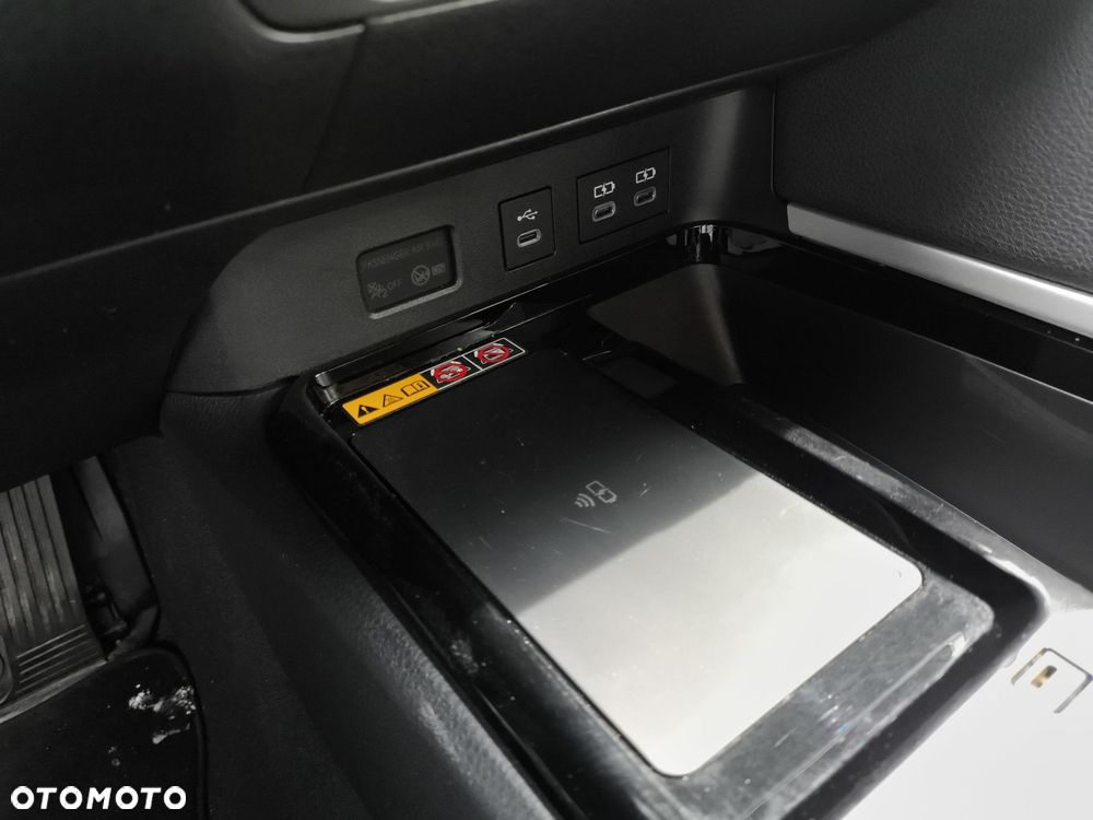 Toyota Camry - 20