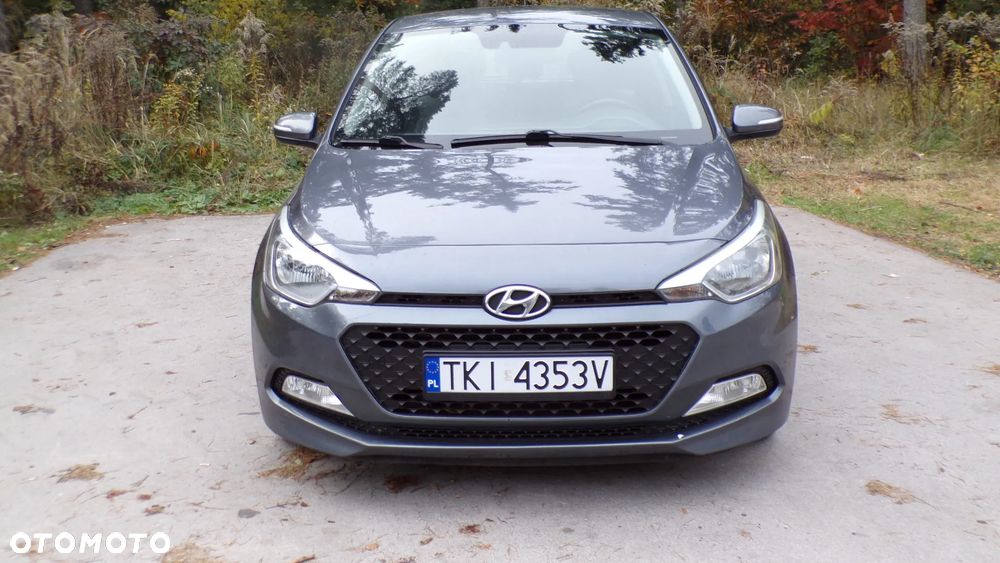 Hyundai i20 - 16
