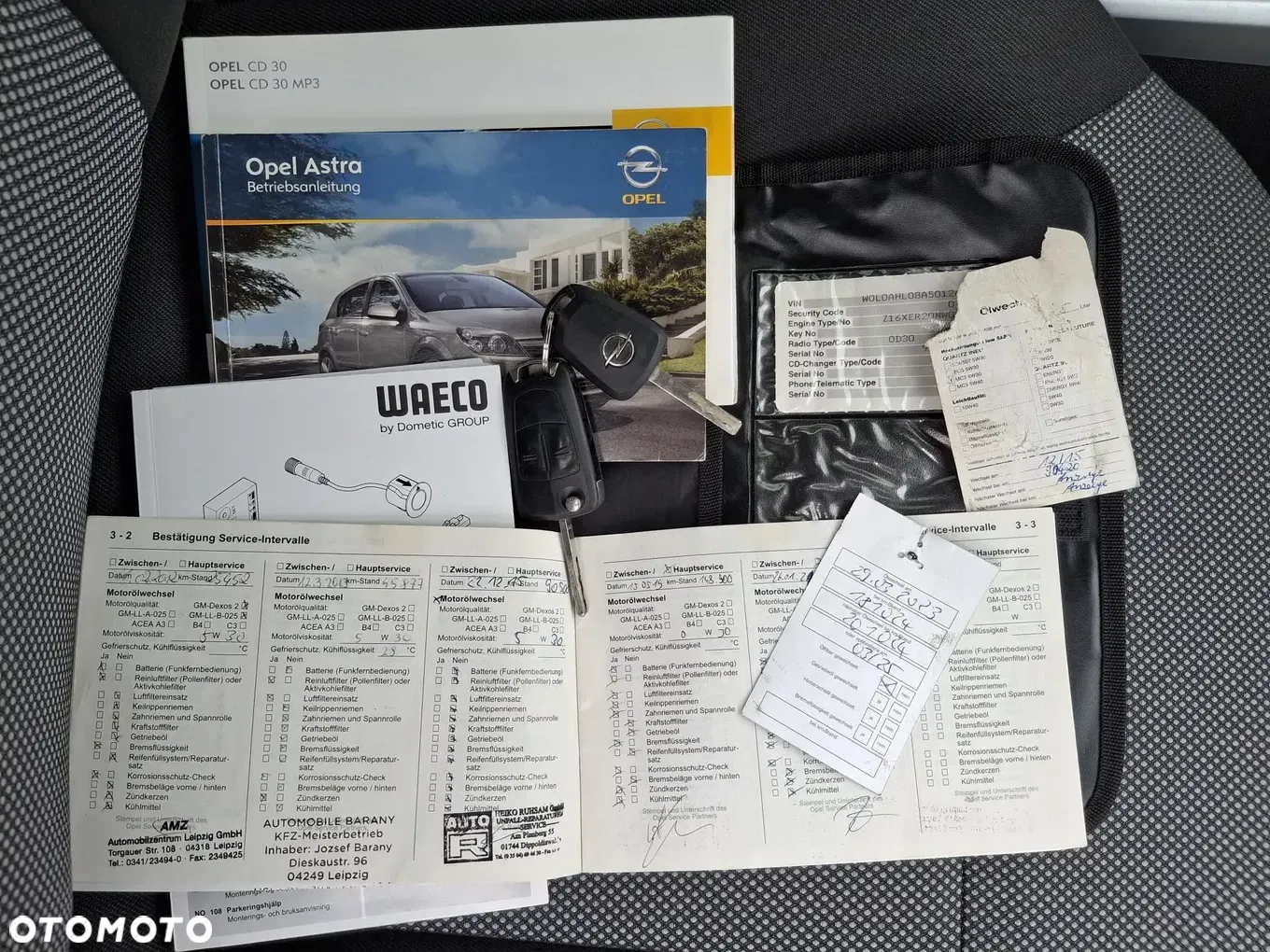 Opel Astra GTC 1.6 - 5