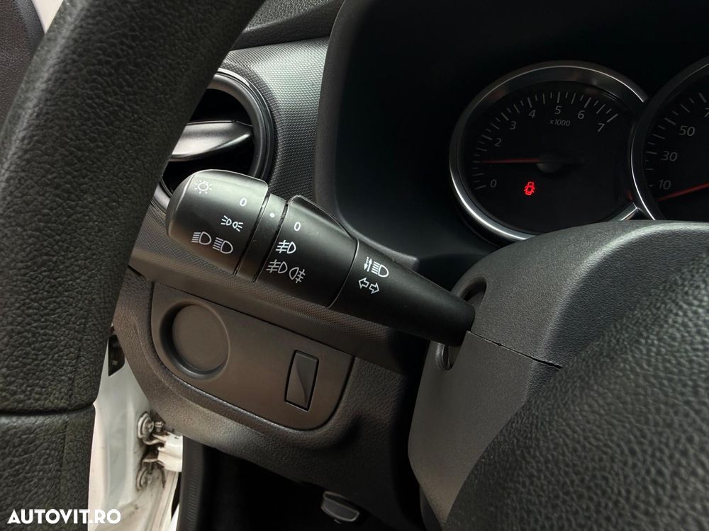 Dacia Sandero - 13