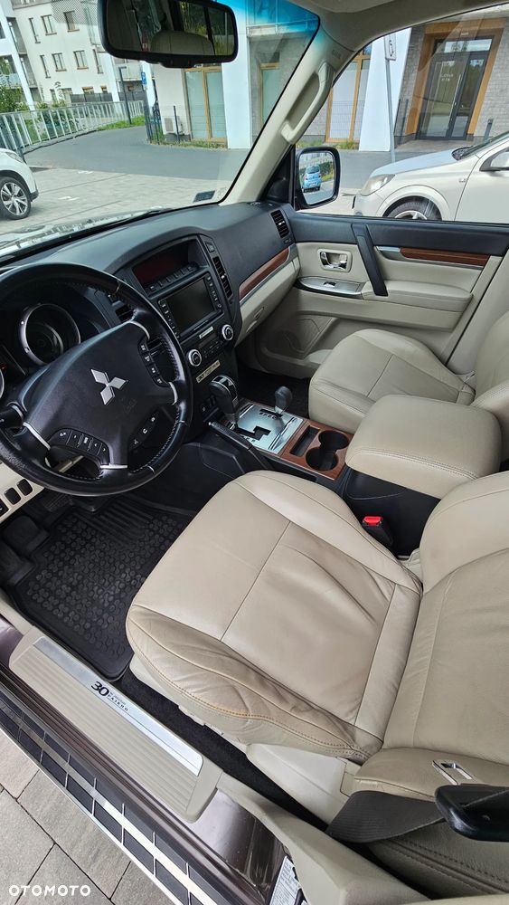 Mitsubishi Pajero 3.2 DID Dakar - 19