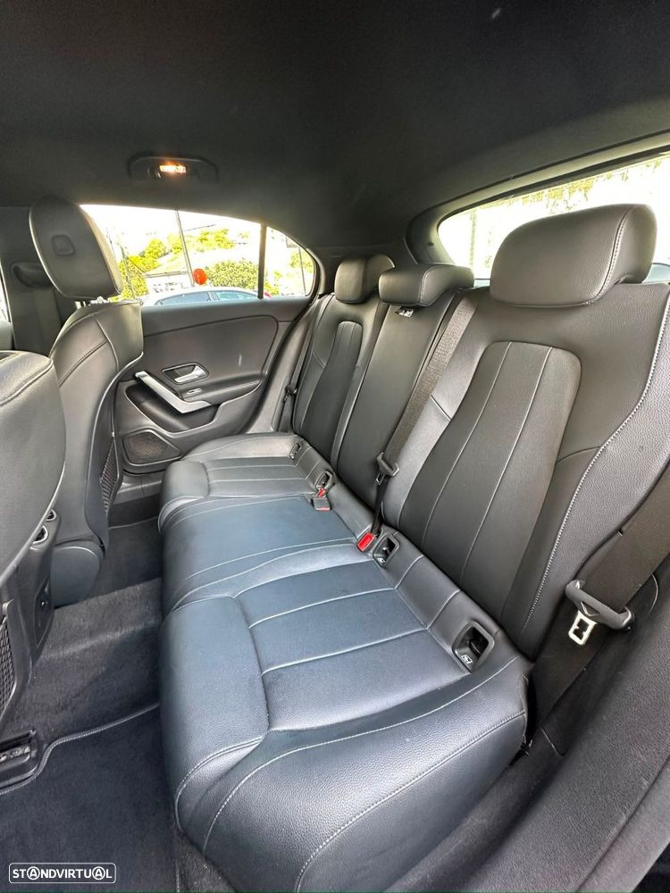 Mercedes-Benz A 250 e Style Plus - 11