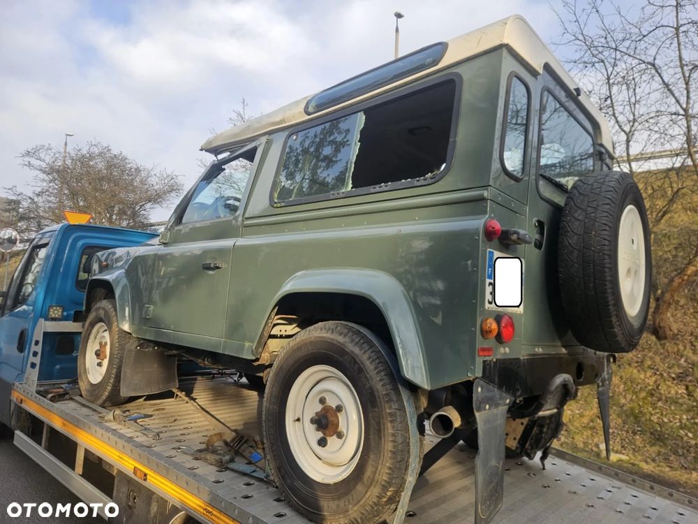 Land Rover Defender 90 Edition - 6