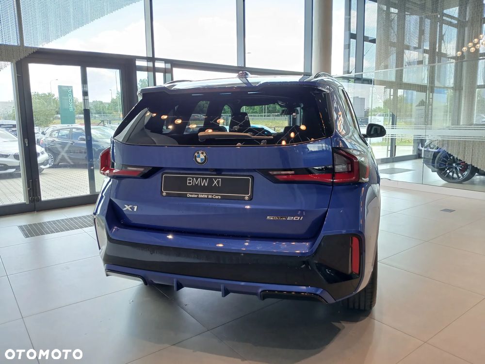 BMW X1 sDrive20i mHEV sport - 12