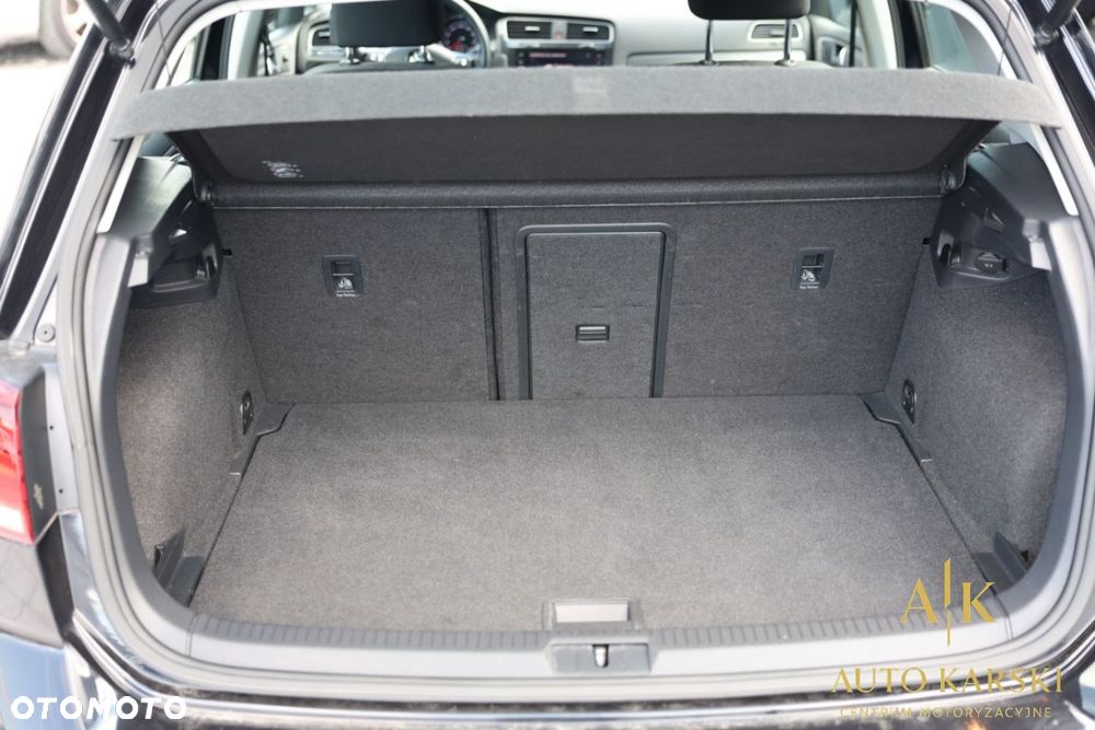 Volkswagen Golf - 40