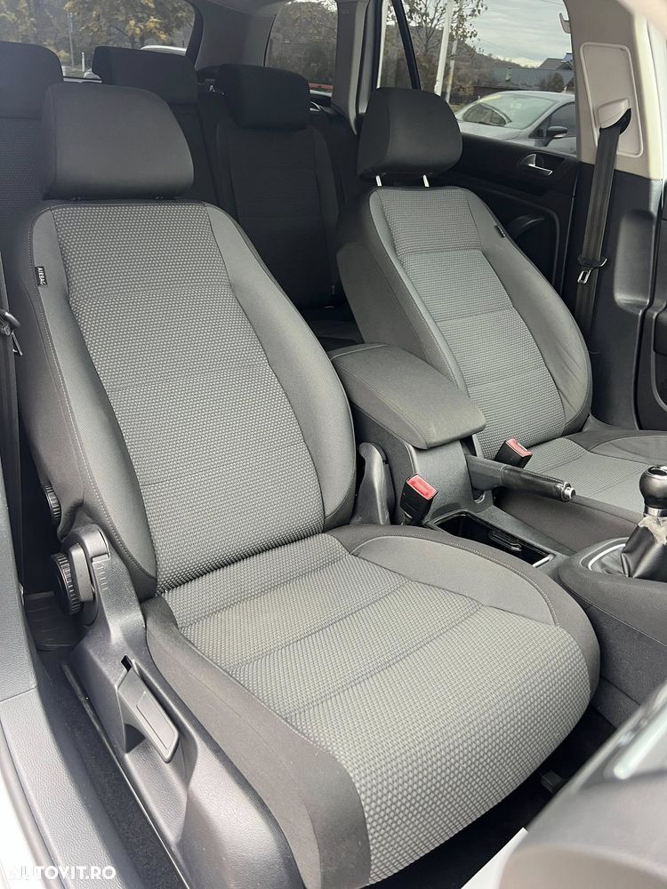 Volkswagen Golf 1.4 TSI Exclusive - 12