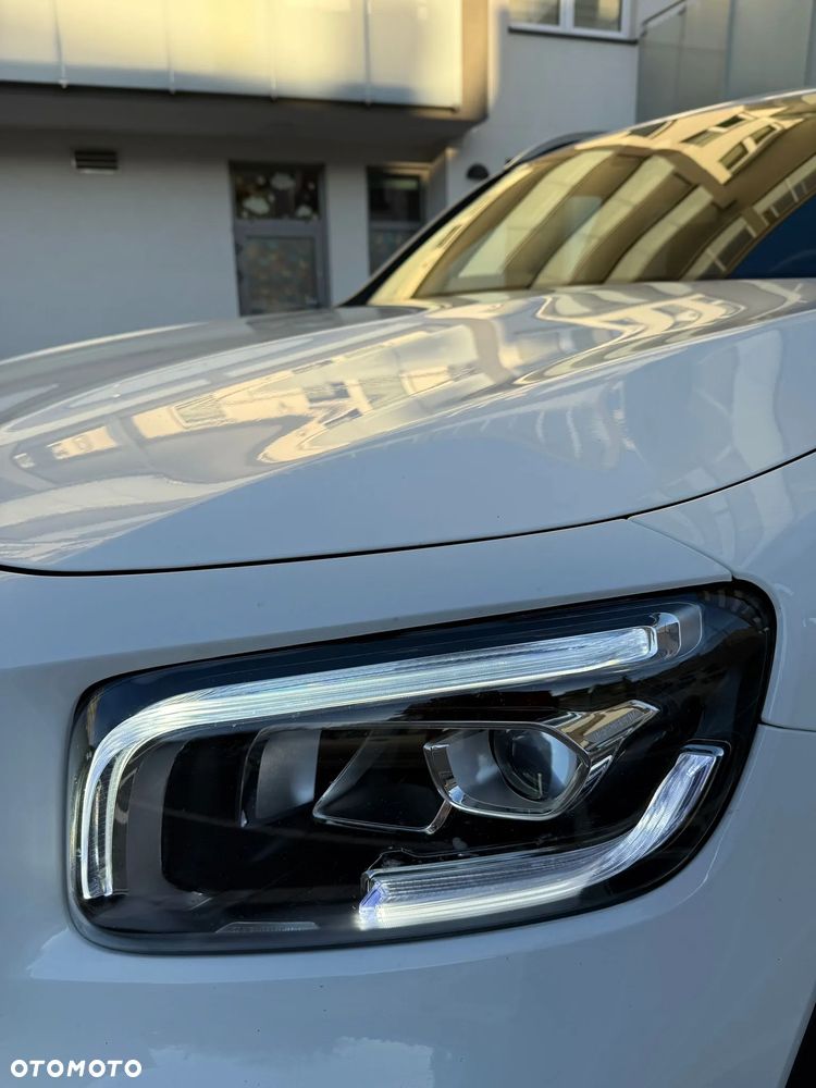 Mercedes-Benz GLB 200 d 4Matic 8G-DCT - 10