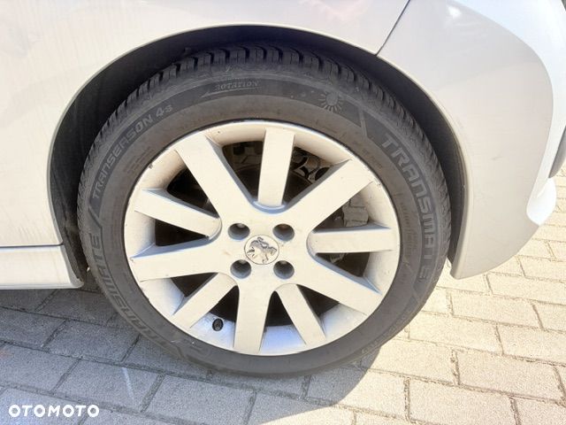 Peugeot 207 CC - 6