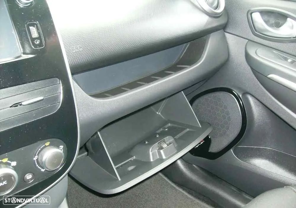 Renault Clio 0.9 TCE Limited - 26