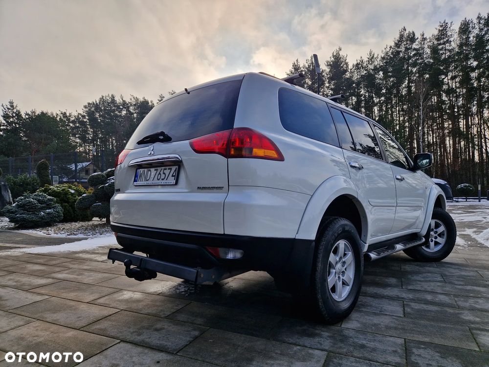 Mitsubishi Pajero Sport - 34