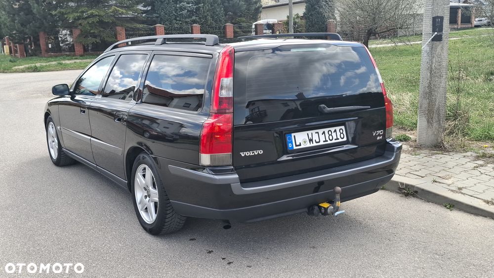 Volvo V70 2.4 - 28