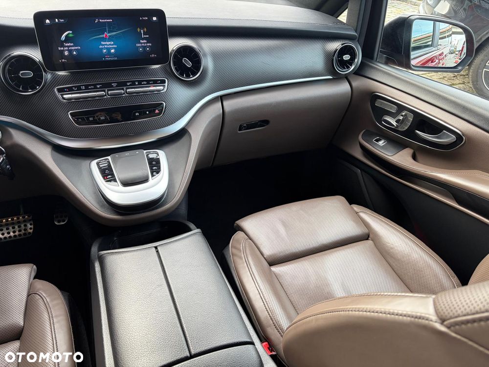 Mercedes-Benz Klasa V 2022