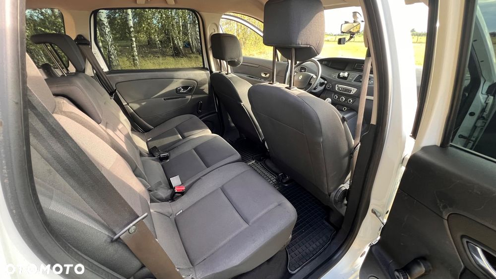 Renault Scenic 1.5 dCi Expression - 13