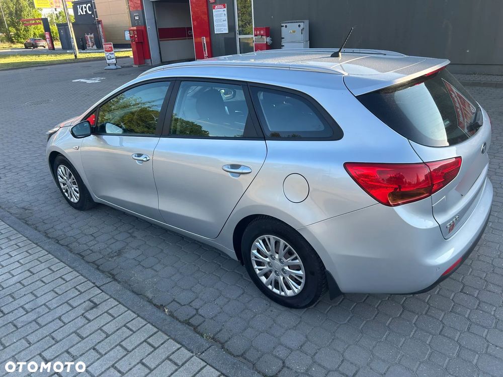 Kia Ceed 1.4 CRDi M - 3