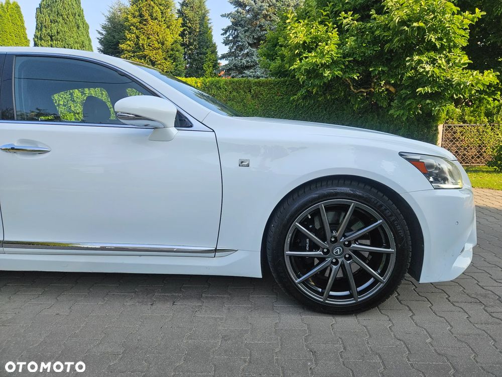 Lexus LS 600h F Sport - 7