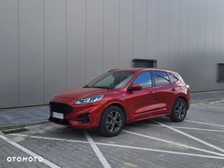 Ford Kuga 1.5 EcoBoost FWD ST-Line