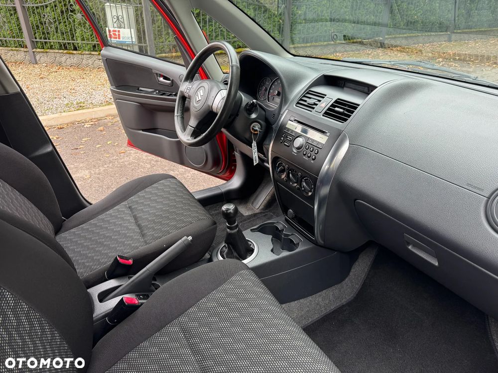 Suzuki SX4 1.6 VVT 4x2 Comfort - 18
