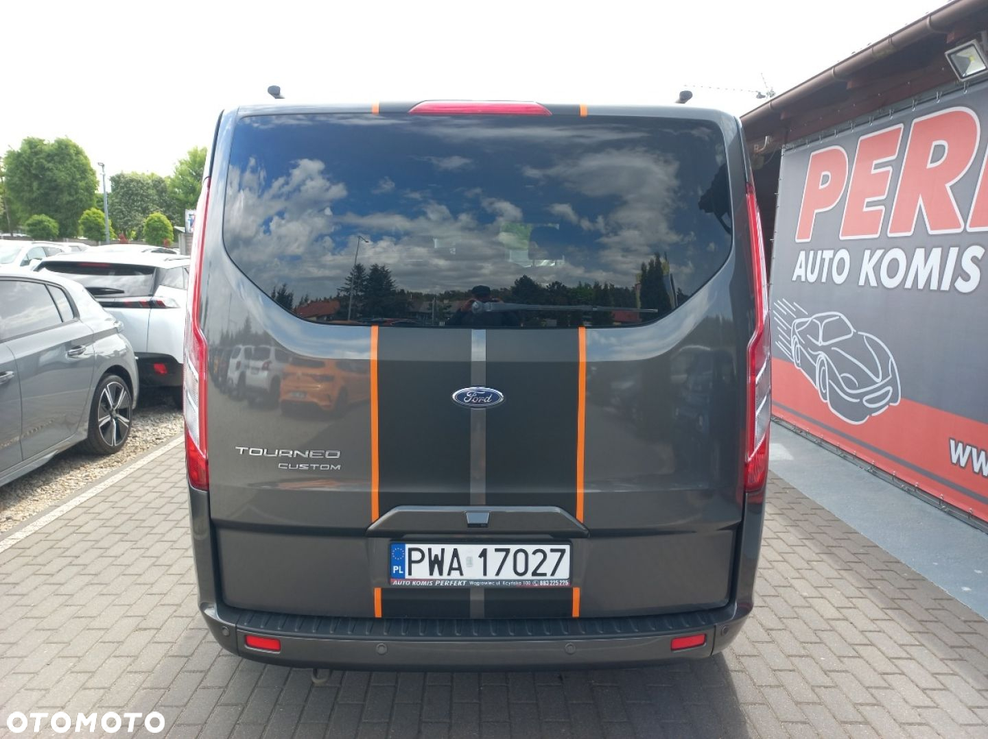 Ford Tourneo Custom - 7