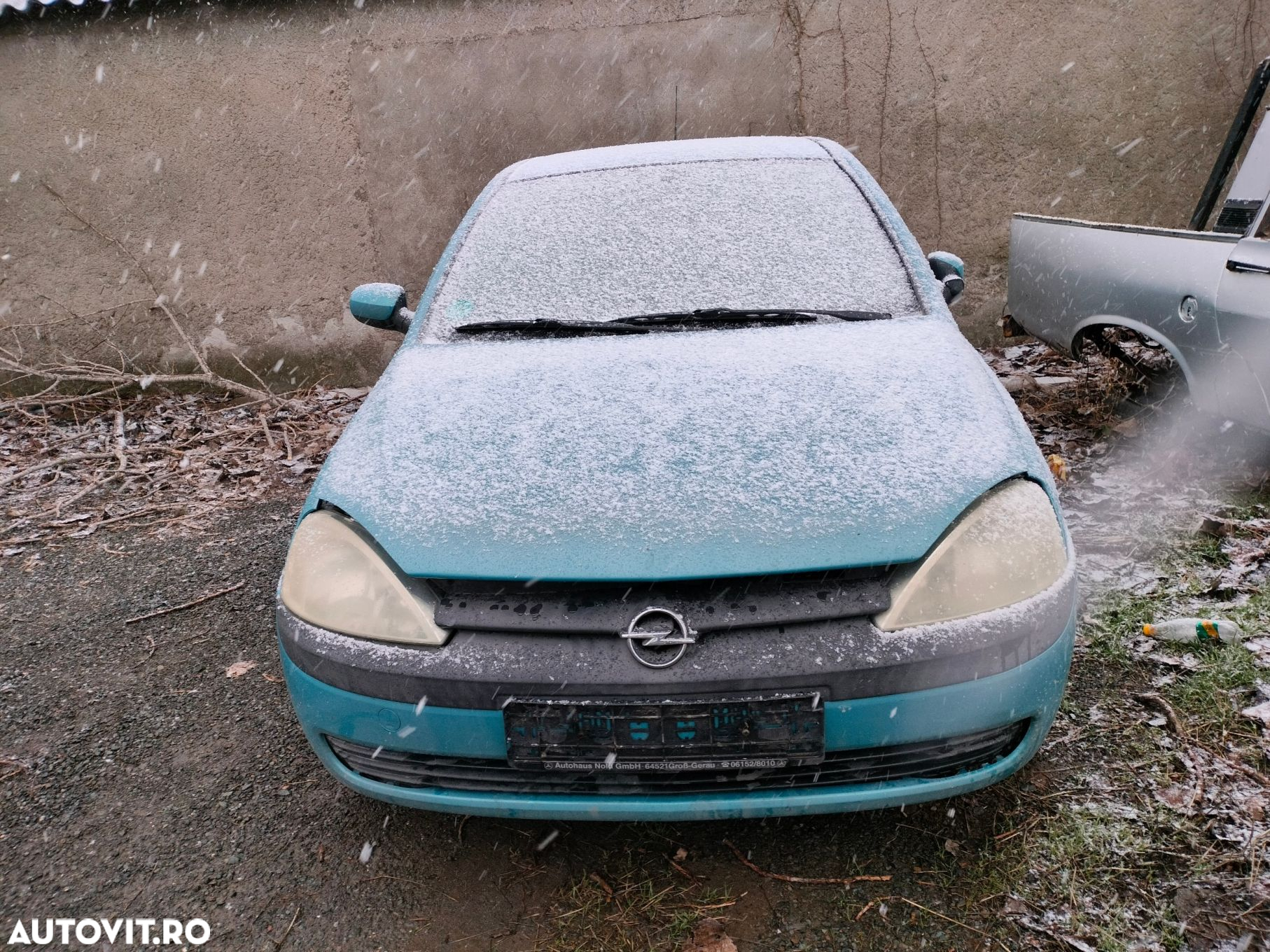 Dezmembrari  Opel CORSA C  2000  > 2009 1.2 Benzina - 3