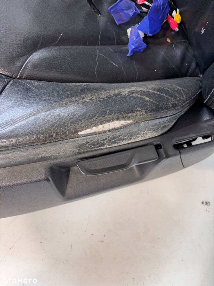 Audi Q7 4L 2009 Komplet Fotele SKÓRA CZARNA Z EKRANAMI GRZANE SCHOWKI - 11