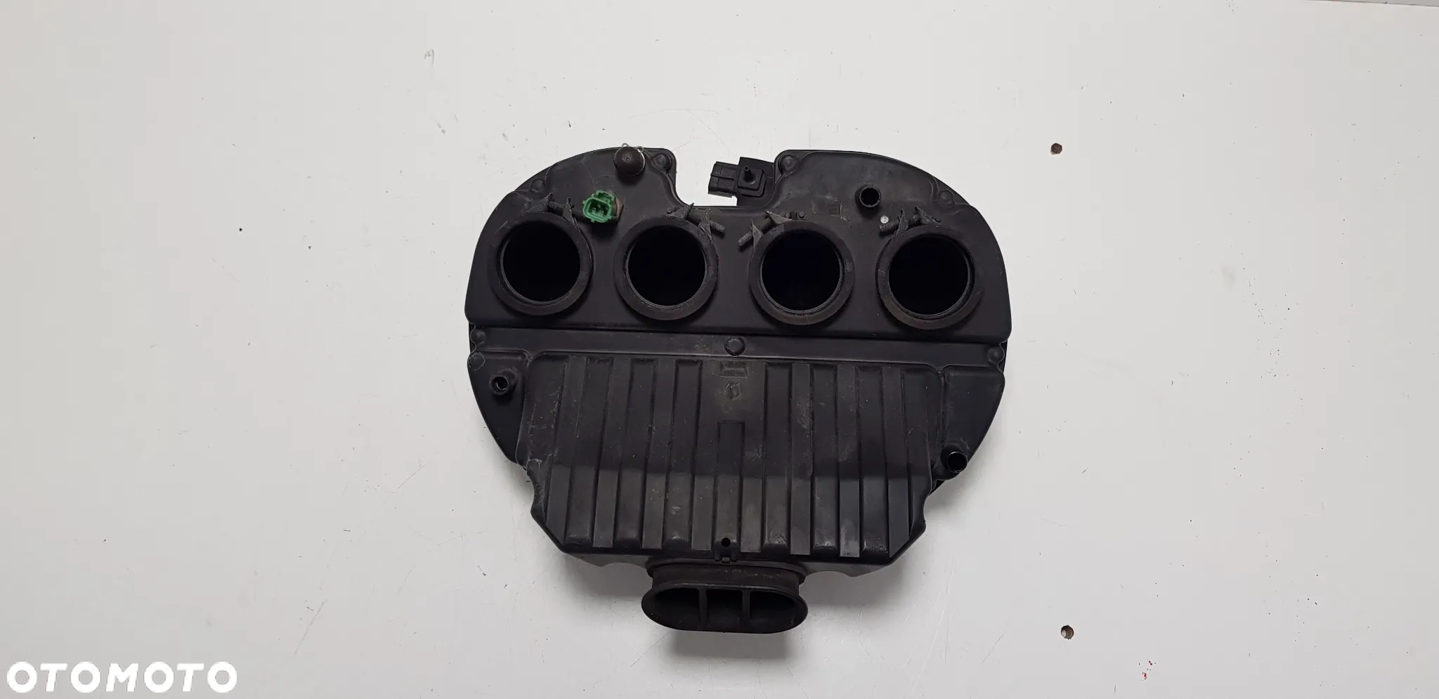 Suzuki GSR 600 06-10 Filtr Powietrza Airbox - 4