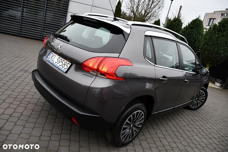 Peugeot 2008 1.6 BlueHDi Style - 4