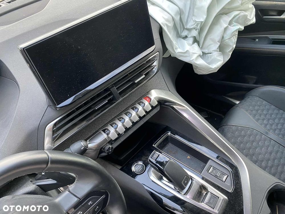 Peugeot 3008 PureTech 130 Stop & Start GPF EAT8 Allure - 15