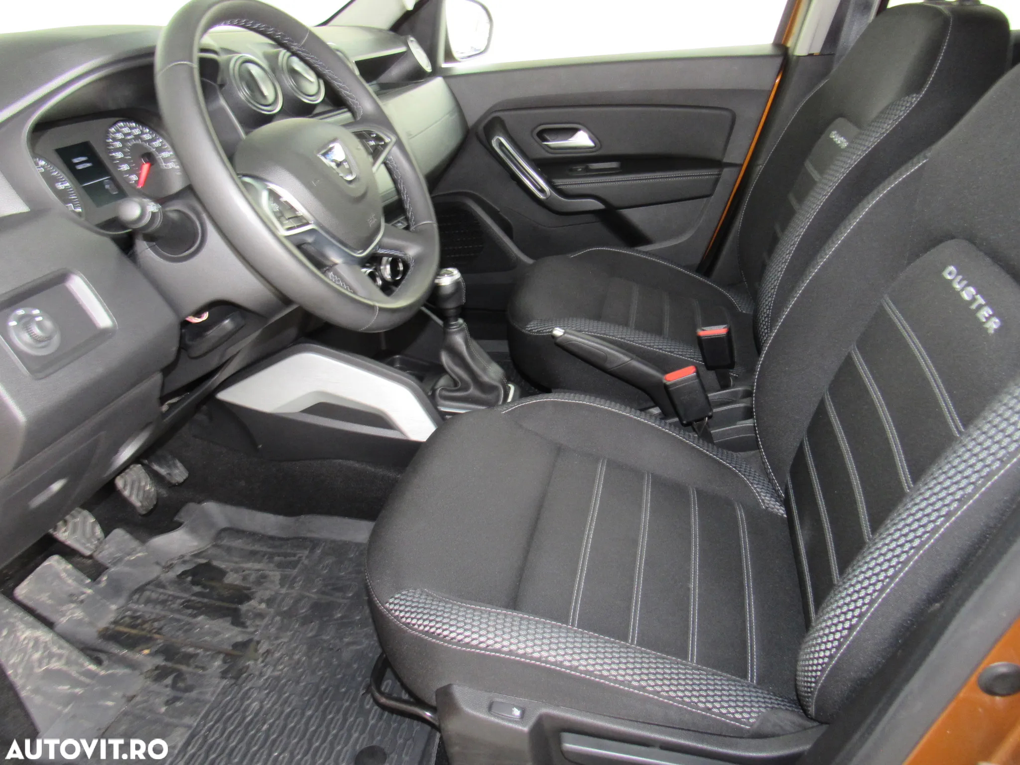 Dacia Duster 1.5 Blue dCi 4WD Prestige - 8