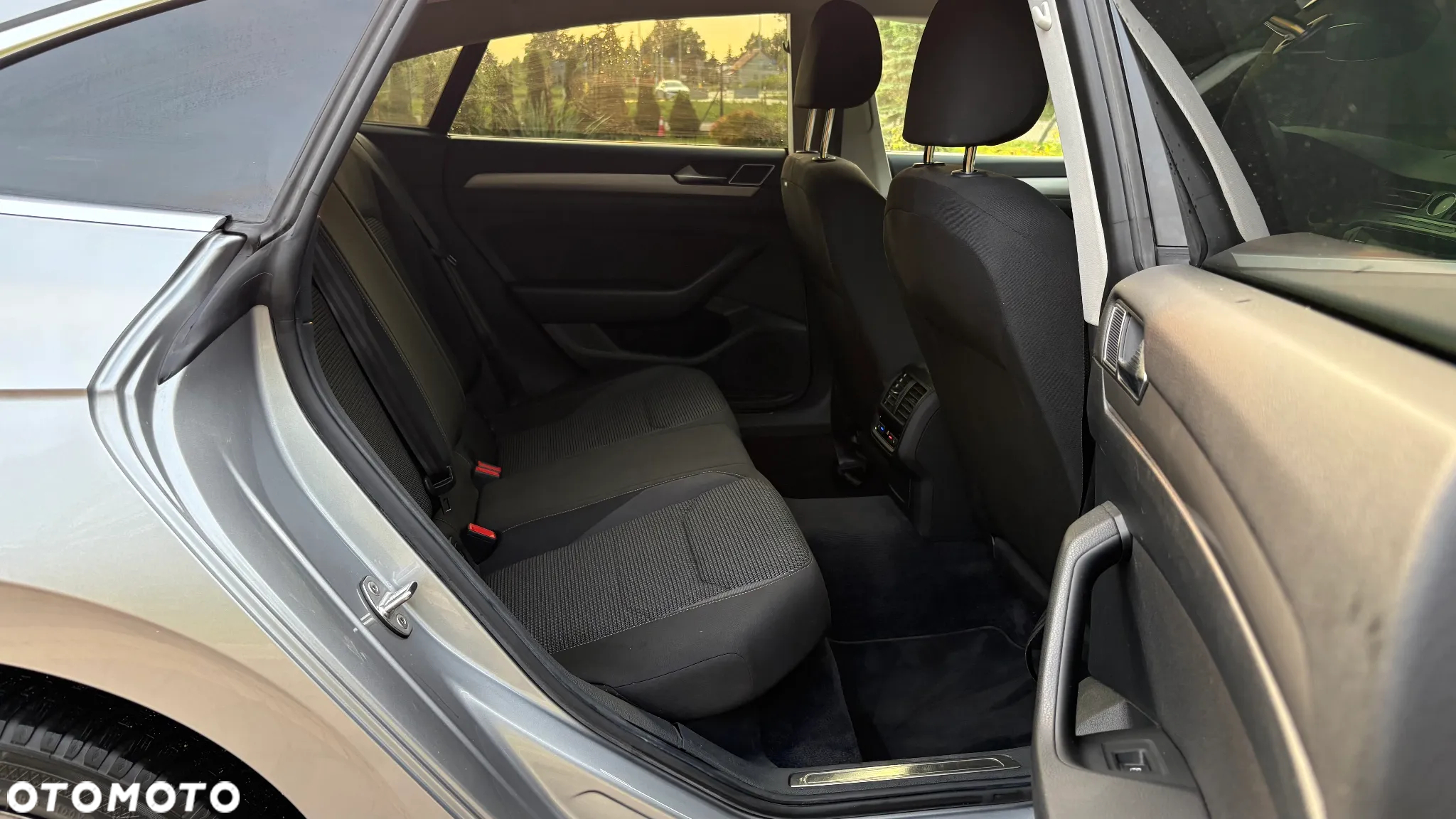 Volkswagen Arteon 2.0 TSI Essence DSG - 36