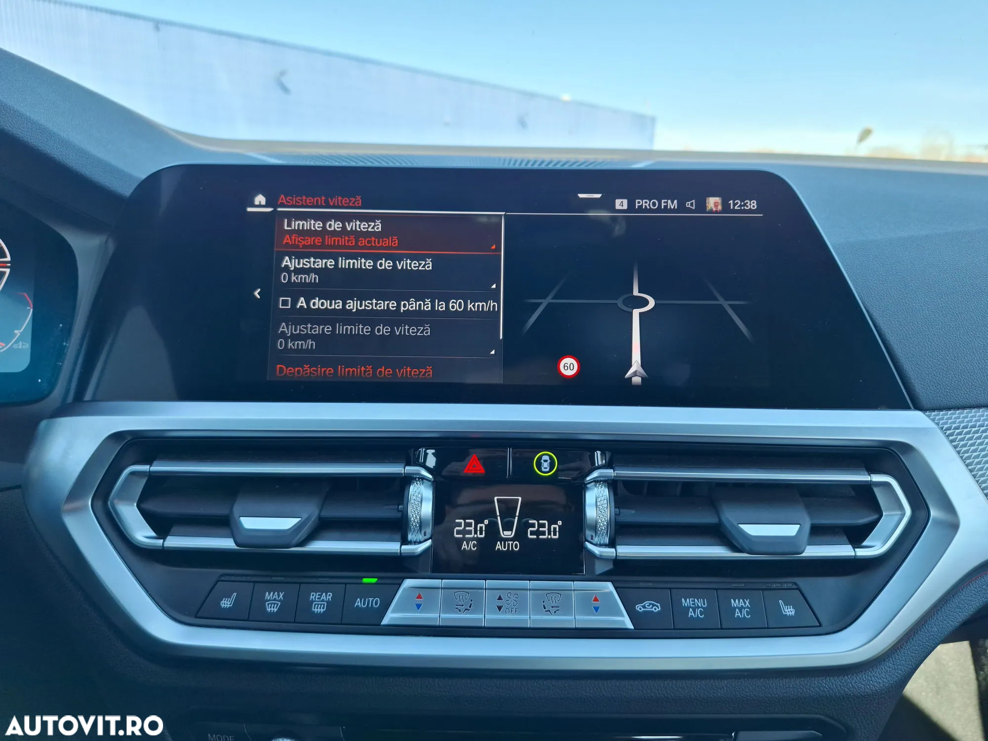 BMW Seria 3 330d xDrive AT MHEV - 26
