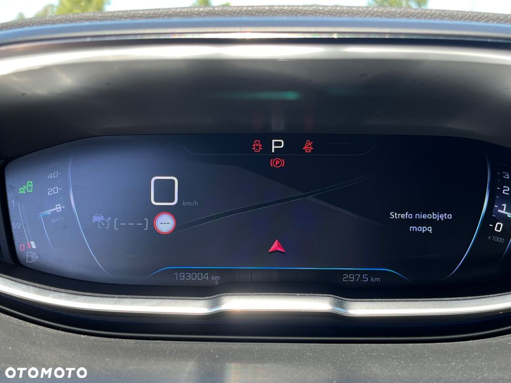 Peugeot 3008 BlueHDi 130 Stop & Start EAT8 Allure Business-Paket - 14