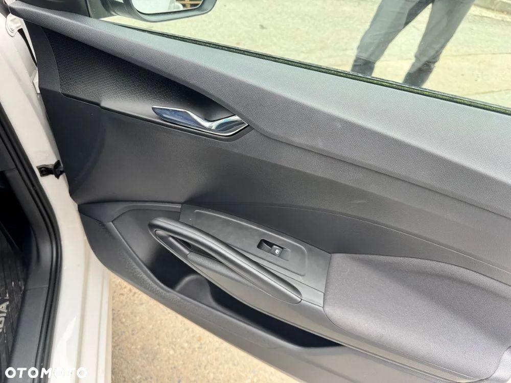 Skoda Fabia 1.0 TSI Ambition - 14