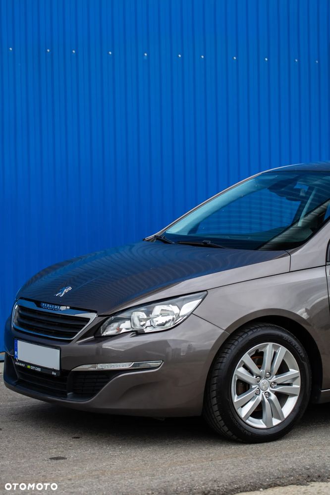 Peugeot 308 125 THP Allure - 3