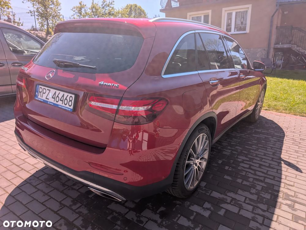 Mercedes-Benz GLC - 6