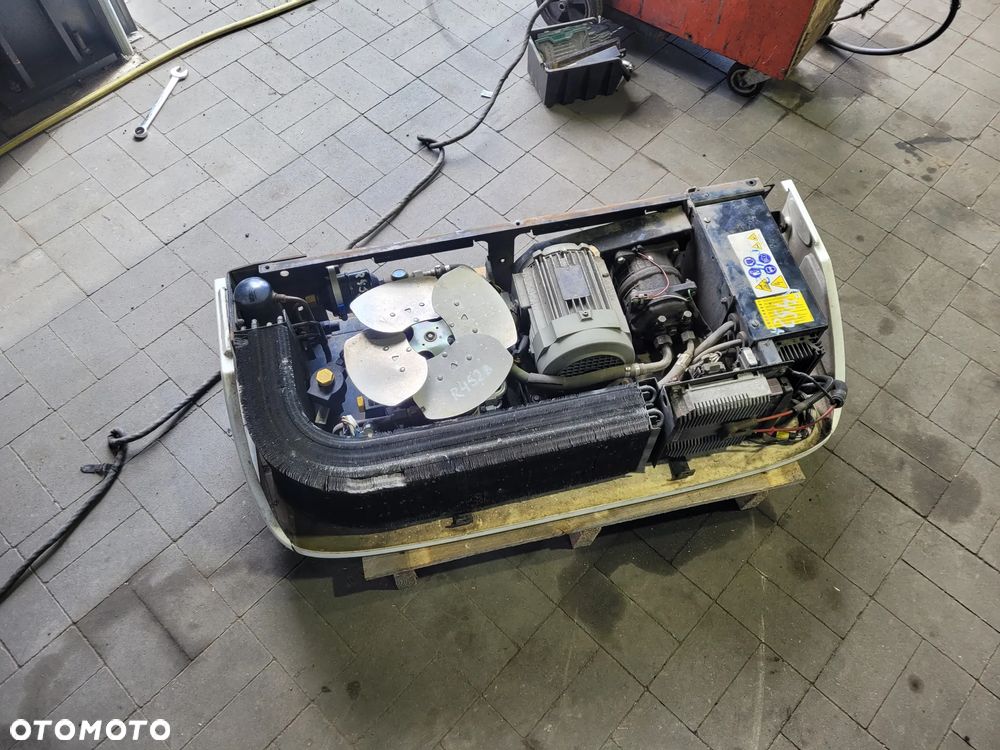 Agregat chlodniczy Carrier Xarios 300 - 3