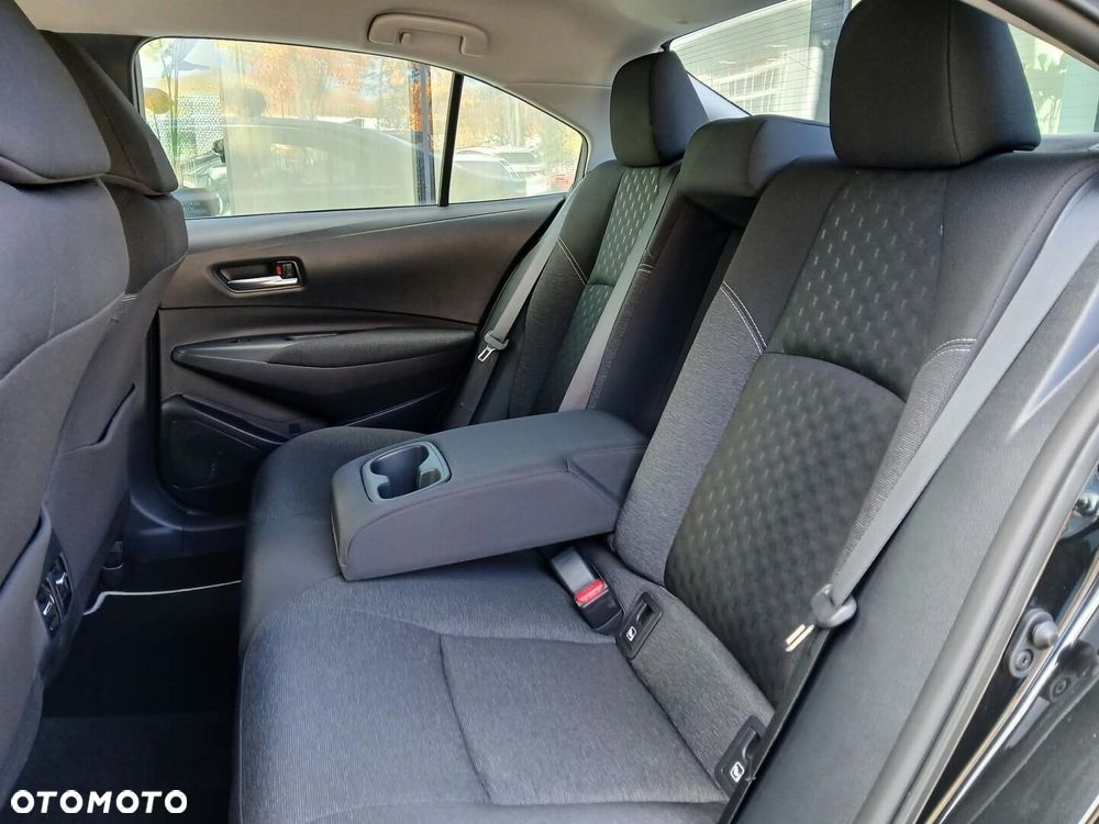 Toyota Corolla - 7