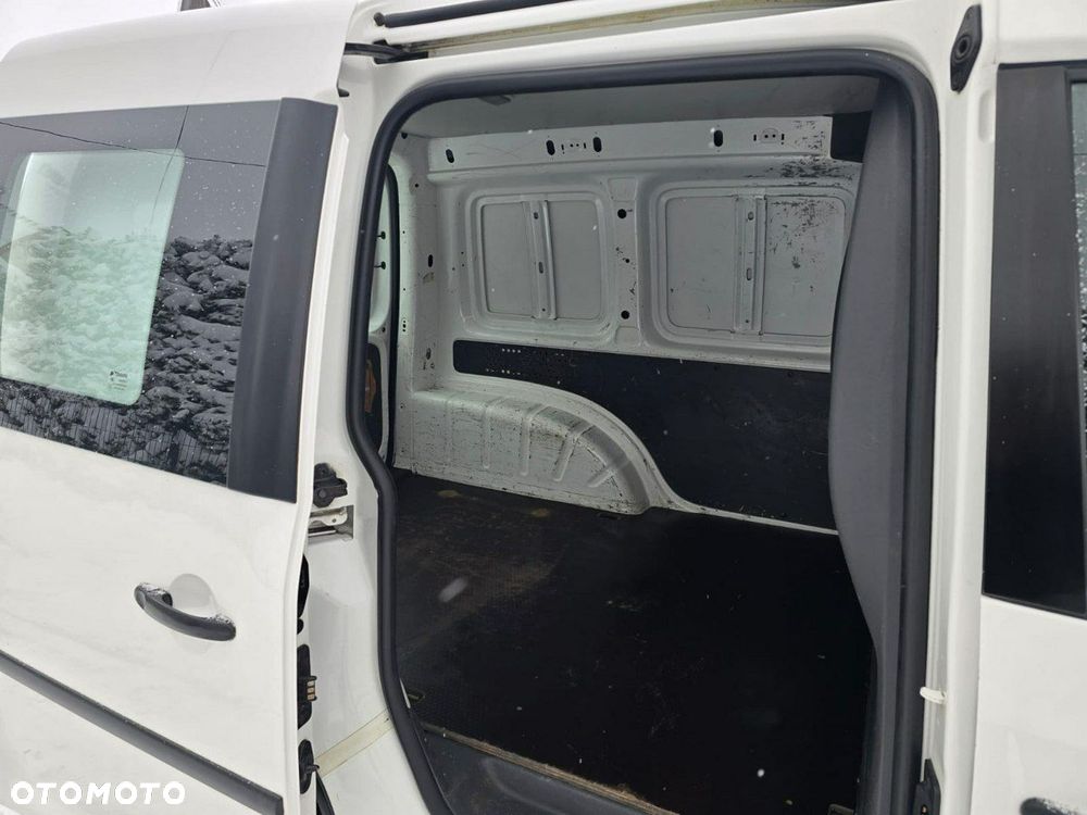 Volkswagen Caddy - 35